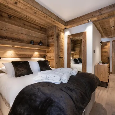Alaska By Alpine Val-d'Isere