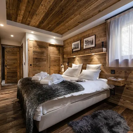 Alaska By Alpine Val-d'Isere