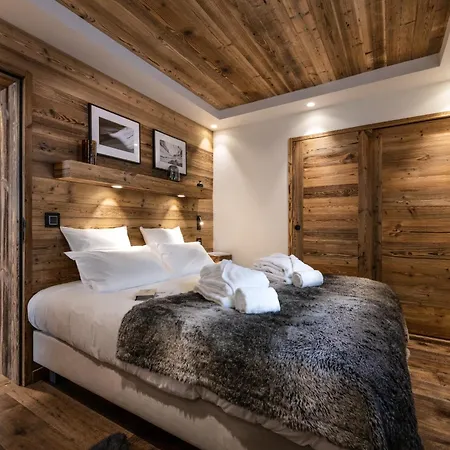 Alaska By Alpine * Val-d'Isere